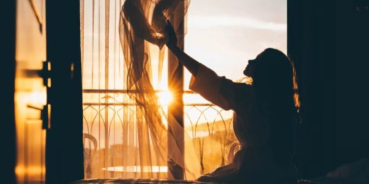 Pse këto 7 rituale të mëngjesit do t'ju ndihmojnë të jeni më produktiv gjatë ditës?