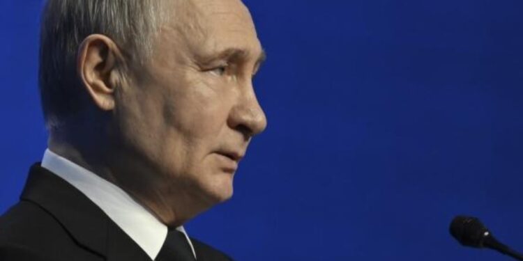 Putin deklaron se ka bërë një marrëveshje me Trumpin: Shpreson që Kievi të mos e pengojë.