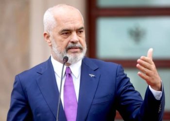 Reagimi i Ramës ndaj kundërshtimeve për Kodin e ri Penal: Ata që janë të shqetësuar të qëndrojnë larg diellit, projekti i ekspertëve u prezantua për të marrë mendimet e publikut.