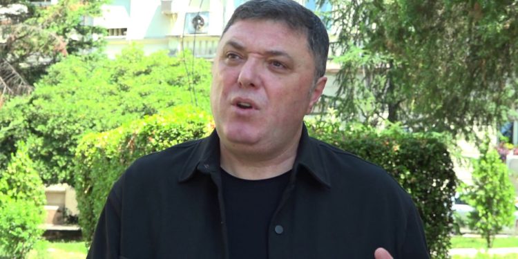 "Rithemelim i Dytë Nevojitet", ish-deputeti Çollaku propozon një forum të gjerë për sqarimin e PD-së.