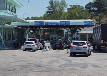 Rritje e lëvizjeve në Kakavijë: Më shumë se 112,000 kalime gjatë gushtit, 20% më shumë krahasuar me një vit më parë.