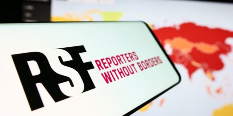 Rusia shpall Reporterët pa Kufij një “organizatë të papranueshme”