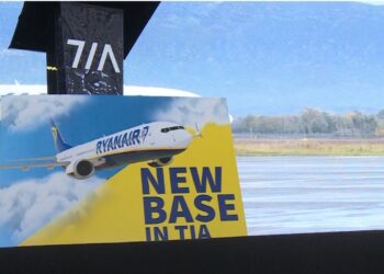 Ryanair hap bazën e saj të re në Tiranë! Investim prej 300 milionë dollarësh, kompania ajrore pritet të krijojë 3 mijë vende pune në Shqipëri.