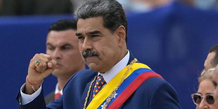 SHBA ofron 50 milion dollarë për informacion që çon në kapjen e presidentit Maduro.