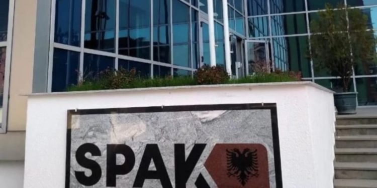 SPAK kontrollon një resort në Golem, sekuestron telefonin e pronarit