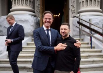 Sekretari i Përgjithshëm i NATO-s: Sot nuk u trajtua territori ukrainas, pritet të diskutohet në takimin trepalësh.