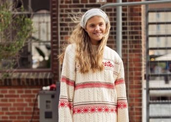 Si të ruani rrobat e verës për t’i veshur edhe në vjeshtë