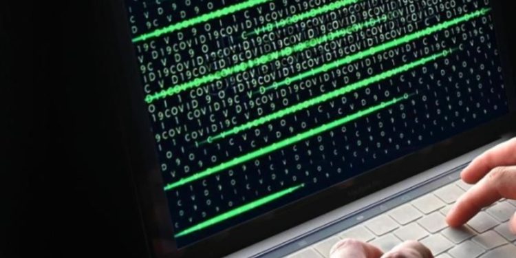 Skandali në Itali: Foto të vajzave, përfshirë Kryeministren Meloni, shfaqen në faqe pornografike! Administratori i platformës online identifikohet.