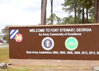 Sulmohet një bazë ushtarake në Xhorxhia, pesë ushtarë amerikanë plagosen, i dyshuari arrestohet.