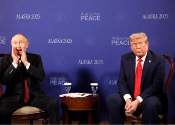 Të gjithe sytë drejt Alaskës: Trump dhe Putin takohet në Anchorage për bisedime dypalëshe.