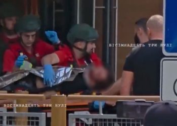 Të shtëna me armë në një McDonald’s në Ukrainë, sulmuesi mbetet i plagosur