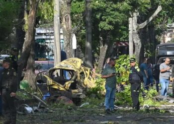 Tension në Kolumbi: Helikopteri i shkatërruar nga droni, shpërthimi në qytet, 18 viktima.
