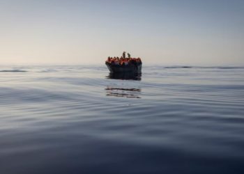 Tragedi! Anija me emigrantë mbytet në Jemen, 68 të vdekur.