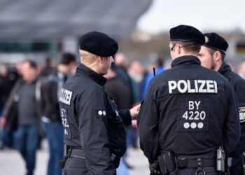 Tragjedi në Gjermani: 37-vjeçari mbyt veten dhe foshnjën e tij 3-muajshe pas vrasjes së gruas gjatë një konflikti.