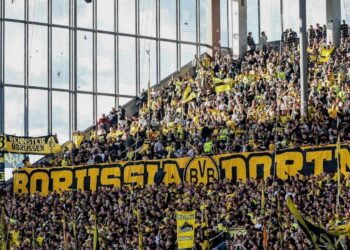 Tragjedi pas ndeshjes së Bundesliga-s! Një person humb jetën pas një përplasje me tifozët e skuadrës kundërshtare.