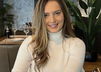 Tragjike! Ndjejmë humbjen e drejtores së Shëndetësisë në Kamenicë, Greta Kryeziu, e cila ndërron jetë në moshë të re.