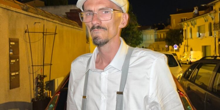 Tronditëse në Francë! Një 46-vjeçar vdes gjatë një transmetimi live, pasi ishte dhunuar dhe poshtëruar para audiencës.