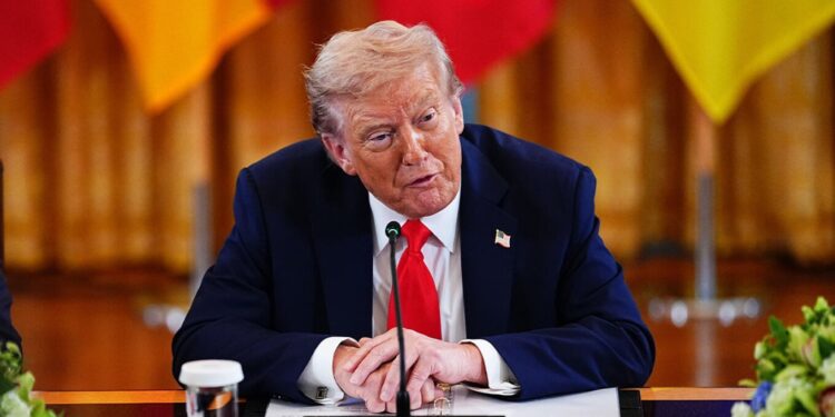 Trump përfundon marrëveshjen me Intel, SHBA siguron 10% të aksioneve.