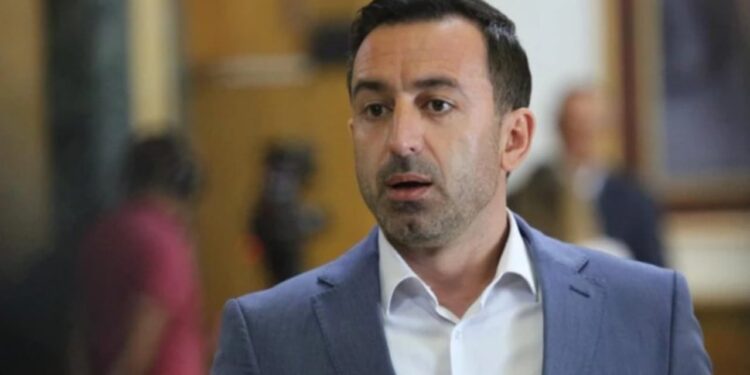 U zgjodh kryetari i ri i Kuvendit të Kosovës, Dimal Basha: çfarë dinë për të?