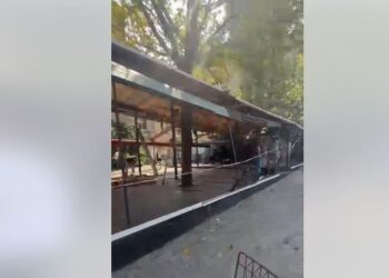 Veprimi për çlirimin e hapësirave publike nga bizneset, Rama tregon pamjet: Ja dhe një mur i madh “kinez” që u rrëzua sot.