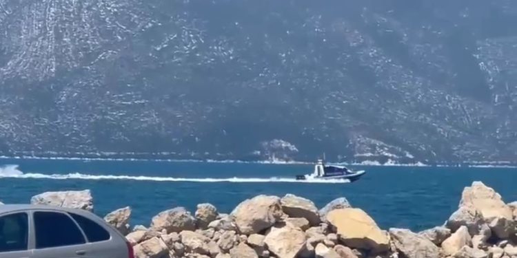Vijojnë patrullimet në det për gjetjen e të zhdukurit pas tragjedisë në linjën Greqi-Itali.
