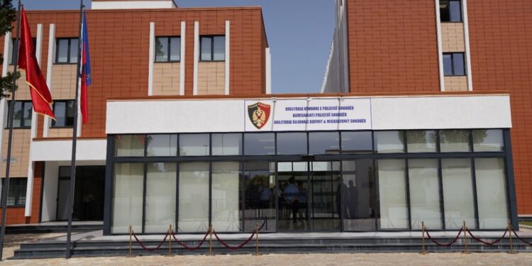 Vjehrri dhe dy djemtë sulmojnë dhëndrin në Malësinë e Madhe, ai merr lëndime në kokë dhe trup.