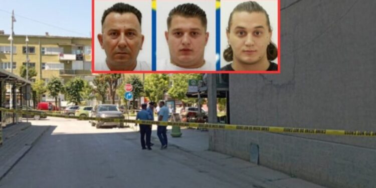 Vrasja e trefishtë në Gjilan: Ish-hetuesit sugjerojnë se të dyshuarit mund të kenë kaluar në Serbi dhe kërkohet ndihma e EULEX-it.
