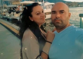 Vrau gruan para katër fëmijëve, daja i autorit të krimit në Greqi u bën thirrje: Dorëzohu, mos e ul kokën para fëmijëve