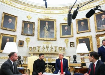 Zelensky i dërgon Trumpit një mesazh nga bashkëshortja e tij Olena për Melanian.