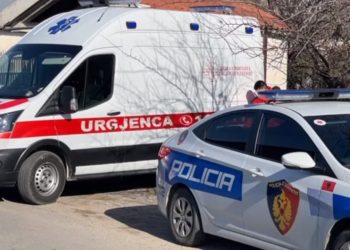 18-vjeçari aksidenton me motor një të rinj, nis hetimi për ngjarjen në Shkodër

Një aksident i rëndë ndodhi një ditë më parë në qytetin e Shkodrës, duke shkaktuar një të plagosur.