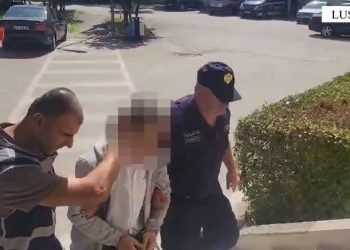 24-vjeçari në Fier arrestohet për pornografi me të mitur, zbulohen prova në banesë