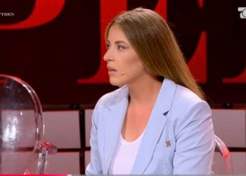 “24-vjeçarja Pranvera tregon për puthjen e saj të parë në ‘Përputhen’: Djemtë frikësohen nga…”