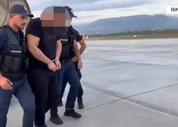 26-vjeçari i shpallur në kërkim ndërkombëtar, ekstradohet nga Italia pasi dyshohet se tentoi të vriste një person