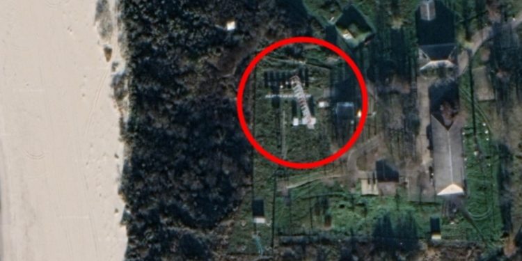 40 metra antena dhe stacione lëvizëse! Ja si Rusia po shkakton humbjen e sinjalit satelitor për aeroplanët evropianë.