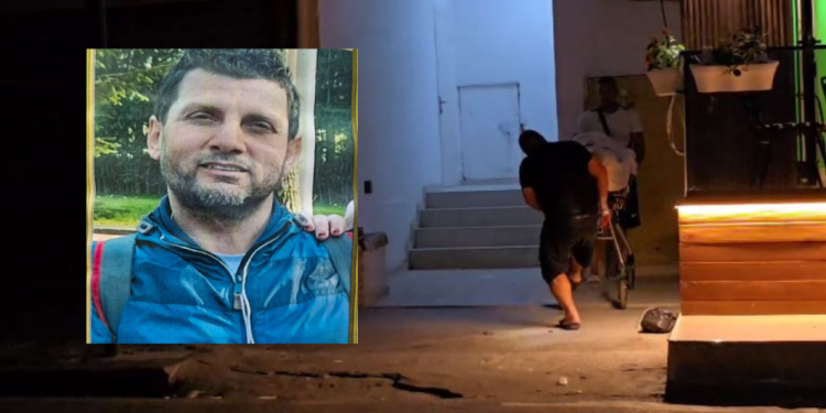 60-vjeçari i dhunuar dhe i vrarë me thikë në Durrës, autori ende në kërkim
Hetimet për vrasjen e ndodhur mbrëmjen e kaluar në lagjen nr. 12 të Durrësit po vazhdojnë. Në datën 24.09.2025, rreth orës 19:30, policia mori një njoftim se në një banesë në lagjen nr. 12 ishte gjetur pa shenja jete shtetasi V. B., i njohur edhe si M. B., rreth 51 vjeç. Sipas ekspertizës...