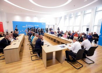 Sali Berisha konfirmon Gazment Bardhin si kryetar të Grupit Parlamentar të PD-së, Këlliçi dhe Alizoti nënkryetarë