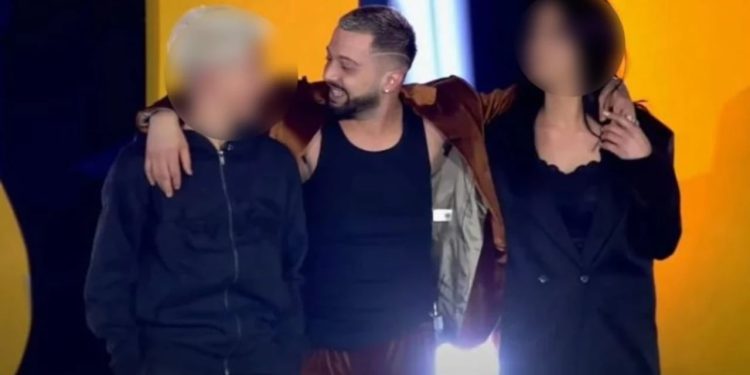 Aksident tragjik në Pejë/ Vdes vëllai i fituesit të Big Brother VIP 4, Gjestit  

Një aksident i rëndë ka ndodhur në Pejë, ku ka humbur jetën Eldion Kelmendi, vëllai i fituesit të Big Brother VIP 4, Gjestit.