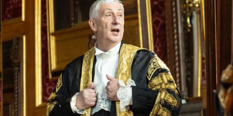 Akuza për spiunazh ndaj dy politikanëve në Parlamentin Britanik për Kinën, shqyrtohen dhe refuzohen; reagon kryeparlamentari: "E pa tolerueshme"