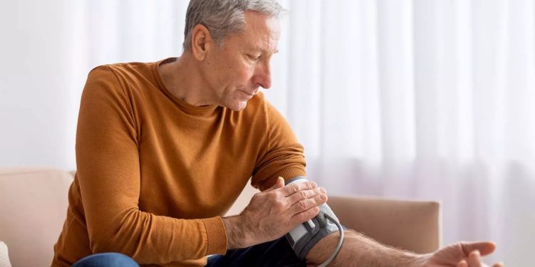 Alarm nga OBSH-ja: Hipertensioni rrezikon mbi 1 miliard njerëz, vetëm 1 nga 5 e ka të kontrolluar