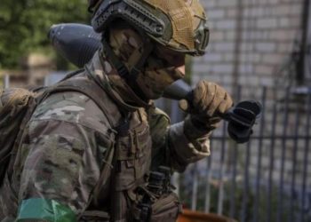 Analiza: A është e mundur që Ukraina të rikthejë territorin e humbur? Pengesat kyçe nga Donbasi deri te lufta hibride.