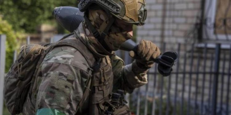 Analiza: A është e mundur që Ukraina të rikthejë territorin e humbur? Pengesat kyçe nga Donbasi deri te lufta hibride.