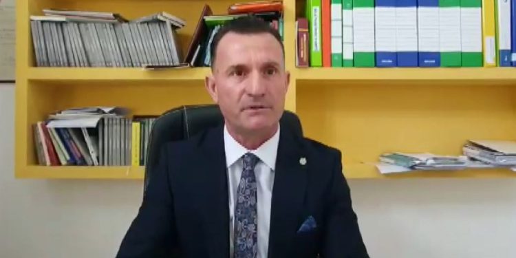 Burgjet kërkojnë sanksion disiplinor për avokatin e Ilir Metës, ja shkaku i kësaj kërkese.