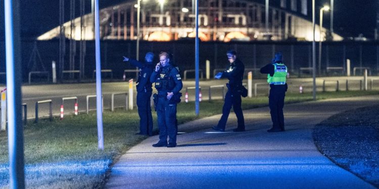 Danimarka n enfrenta një kërcënim të ri: sulme hibride me dronë mbi aeroporte dhe baza ushtarake të dyshuara.