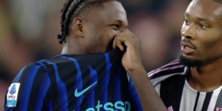 Derbi i familjes Thuram: E qeshura që irritoi tifozët e Interit dhe tensionet në fushë pas përballjes me Juventusin.