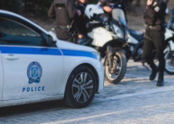 Detaje të reja në lidhje me grabitjen e 25-vjeçares ukrainase në Greqi: Shenjat e gishtave nuk janë të riut shqiptar, hetimi do të nisë nga fillimi.