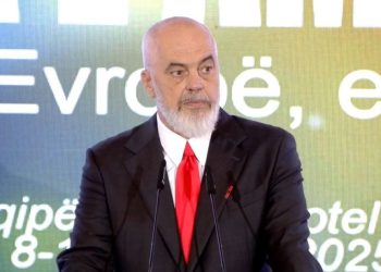 "Diplomacia ekonomike, pika jonë më e dobët", Rama kritikon ambasadorët: Rezultatet janë nën pritshmëri.