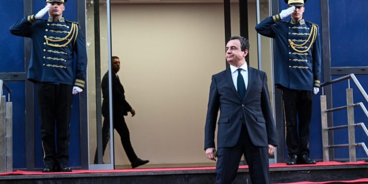 Diplomati Kupchan: Tensionet e akumuluara të SHBA-së me Kurtin çuan në ndërprerjen e Dialogut.