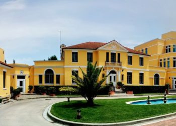 Dita e Kushtetutës së SHBA/ Ambasada amerikane në Tiranë mban një diskutim me gazetarët: Ju jeni syri dhe veshi i popullit.