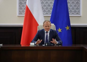 Dronët rusë shkelin hapësirën ajrore të Polonisë, vendi kërkon aktivizimin e Nenit 4 të NATO-s.