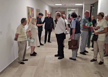 “Dy Univers, Një Të Vërtetë”/ Durrës, ekspozita në Galerinë e Artit Pamor “Nikolet Vasia”